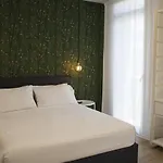 Bloom Apartment